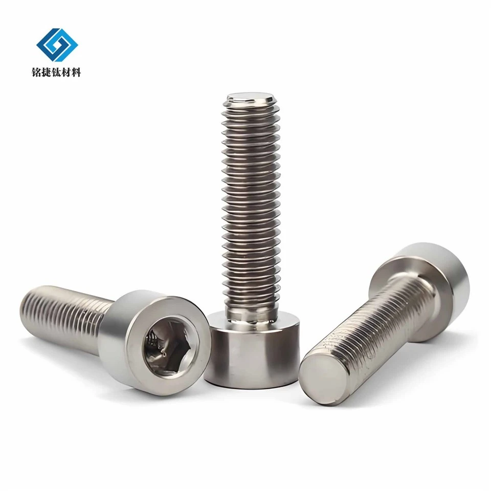 DIN912 vijaki za glavo v vtičnici Titanium Hex